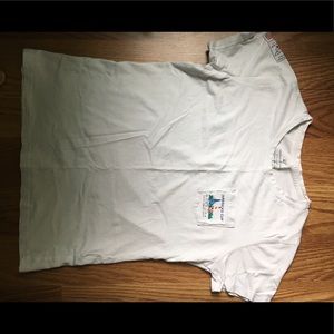 Vineyard vine’s T-shirt